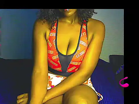 Snapshot of lilylovexx chatting on 05/22/26, 03:24 lilylovexx online show from 05/22/26, 03:24