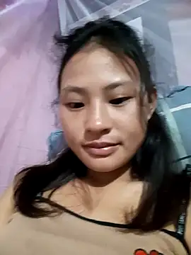 Snapshot of trieungoclnt chatting on 10/05/25, 03:54 trieungoclnt online show from 10/05/25, 03:54