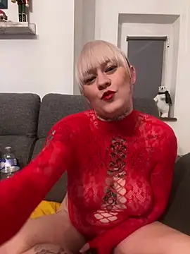 poussichienne online show from 12/10/24, 07:54