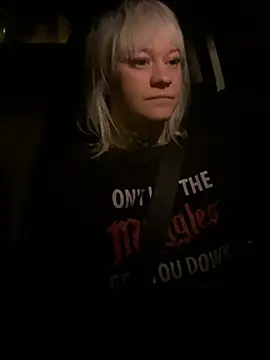 poussichienne online show from 02/21/26, 04:13