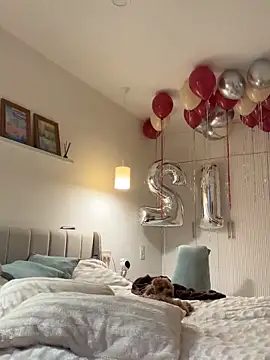 Snapshot of enjoy_my_beauty chatting on 10/26/25, 05:13 enjoy my beauty online show from 10/26/25, 05:13