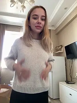 enjoy my beauty online show from 12/19/25, 06:42