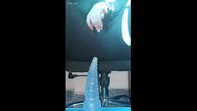 Haniiiiii online show from 01/07/26, 01:41