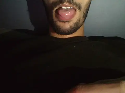 Snapshot of nastyfungames chatting on 05/17/26, 01:03 nastyfungames online show from 05/17/26, 01:03