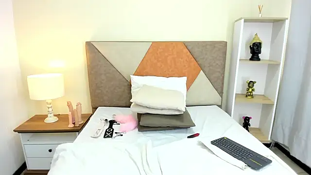 JennaCollins149 online show from 12/28/24, 08:25