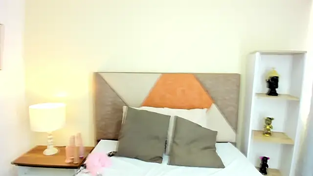 JennaCollins149 online show from 01/05/25, 08:21