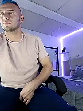 Snapshot of Damon_Bakert chatting on 02/12/25, 02:24 Damon Bakert online show from 02/12/25, 02:24