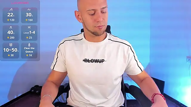 Snapshot of Damon_Bakert chatting on 01/15/26, 04:44 Damon Bakert online show from 01/15/26, 04:44