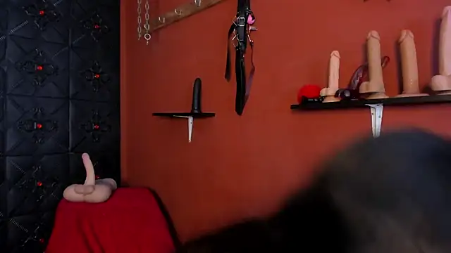 annavi  online show from 02/10/26, 07:40