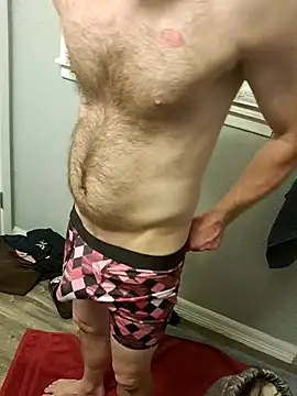 Snapshot of bigdickdaddy2184 chatting on 01/12/25, 10:02 bigdickdaddy2184 online show from 01/12/25, 10:02