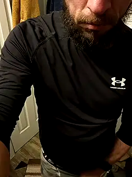 Snapshot of bigdickdaddy2184 chatting on 01/23/25, 02:12 bigdickdaddy2184 online show from 01/23/25, 02:12