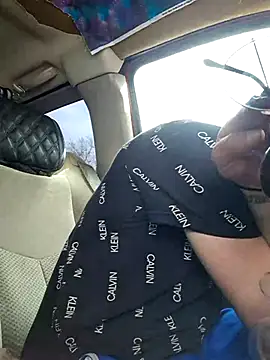 Snapshot of bigdickdaddy2184 chatting on 03/04/25, 05:34 bigdickdaddy2184 online show from 03/04/25, 05:34