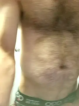 Snapshot of bigdickdaddy2184 chatting on 03/19/25, 06:23 bigdickdaddy2184 online show from 03/19/25, 06:23