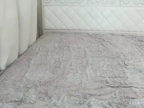 pretybella1 online show from 11/14/25, 11:46