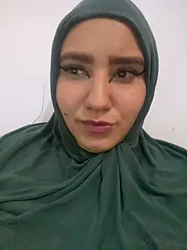 Snapshot of hannahayat chatting on 12/27/24, 09:22 hannahayat online show from 12/27/24, 09:22