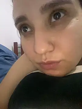 Snapshot of hannahayat chatting on 01/28/25, 03:04 hannahayat online show from 01/28/25, 03:04