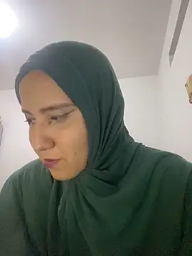 Snapshot of hannahayat chatting on 03/01/25, 12:07 hannahayat online show from 03/01/25, 12:07