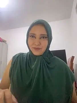 Snapshot of hannahayat chatting on 03/01/25, 03:10 hannahayat online show from 03/01/25, 03:10