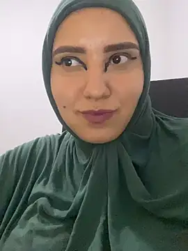 Snapshot of hannahayat chatting on 03/06/25, 02:09 hannahayat online show from 03/06/25, 02:09