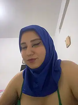 Snapshot of hannahayat chatting on 03/22/25, 10:59 hannahayat online show from 03/22/25, 10:59