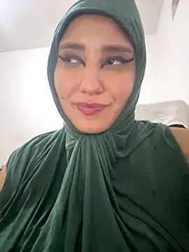 Snapshot of hannahayat chatting on 09/25/25, 02:59 hannahayat online show from 09/25/25, 02:59