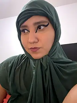 Snapshot of hannahayat chatting on 01/12/26, 08:36 hannahayat online show from 01/12/26, 08:36