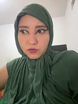 Snapshot of hannahayat chatting on 03/01/26, 03:58 hannahayat online show from 03/01/26, 03:58