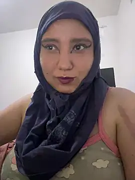 hannahayat online show from 04/27/26, 11:14