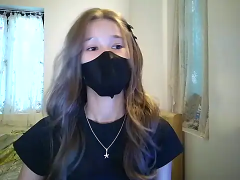 Snapshot of thithi8369 chatting on 11/06/25, 04:24 thithi8369 online show from 11/06/25, 04:24