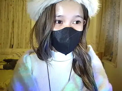 Snapshot of thithi8369 chatting on 11/21/25, 03:11 thithi8369 online show from 11/21/25, 03:11