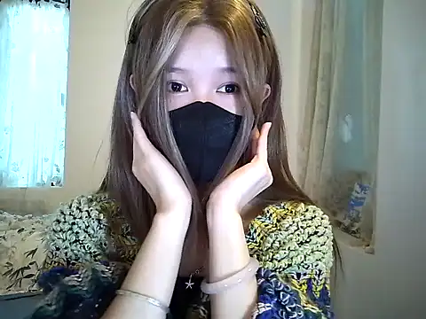 Snapshot of thithi8369 chatting on 02/01/26, 04:11 thithi8369 online show from 02/01/26, 04:11