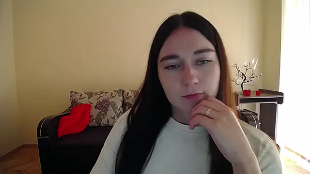 Pretty shy online show from 09/16/25, 08:15