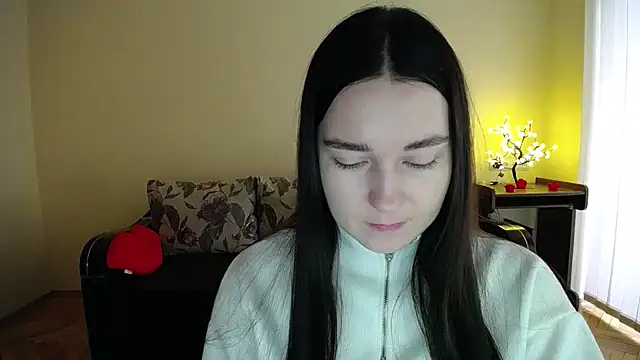 Pretty shy online show from 02/05/26, 09:58