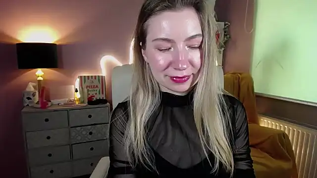 Mia Tasty online show from 03/12/25, 11:09