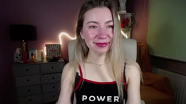 Mia Tasty online show from 03/13/25, 07:31