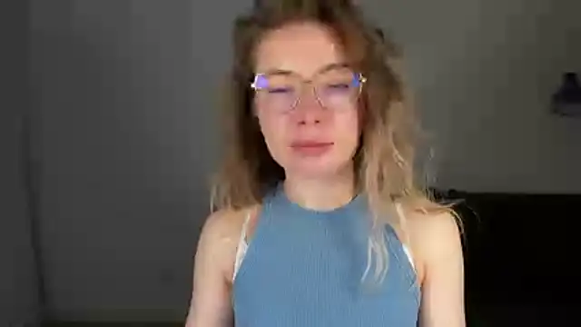 Mia Tasty online show from 01/11/26, 02:33