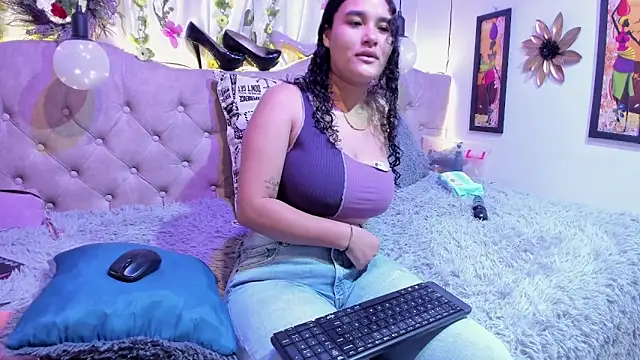 Chanelle  online show from 03/20/25, 01:04