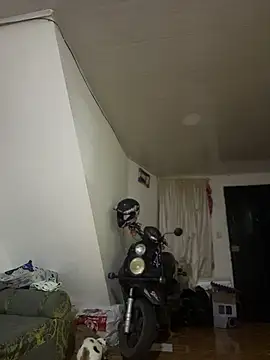 Emiily lee online show from 03/10/26, 09:14