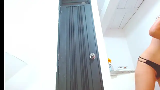 chantalsemenova1 online show from 06/26/26, 03:27