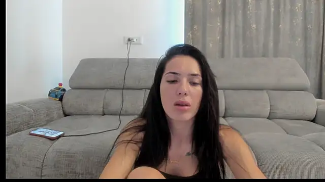 Emmapmg online show from 10/16/25, 09:32