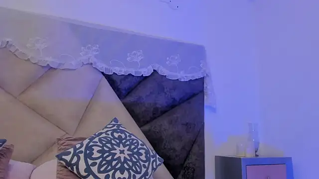 BonnieCute  online show from 09/19/25, 12:23