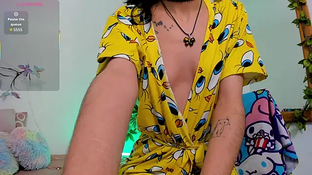 BonnieCute  online show from 11/20/25, 12:33