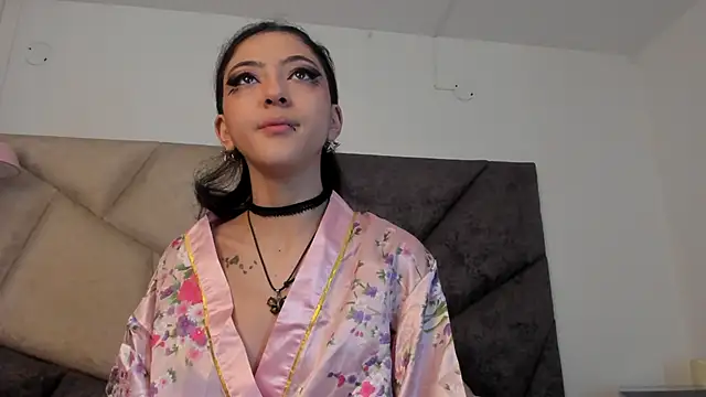 BonnieCute  online show from 12/23/25, 12:19