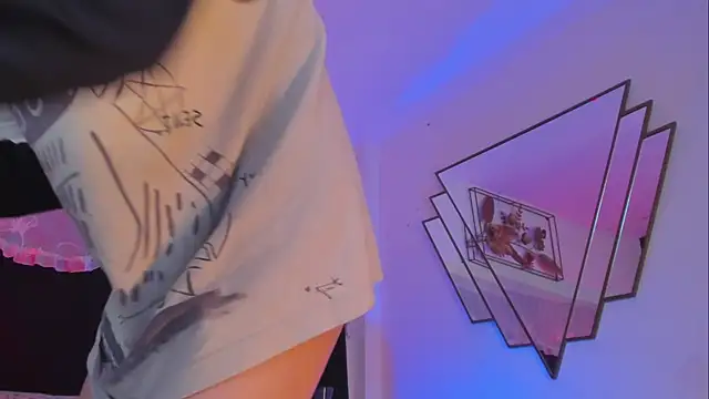 BonnieCute  online show from 01/08/26, 12:35