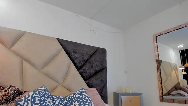 BonnieCute  online show from 02/05/26, 12:04