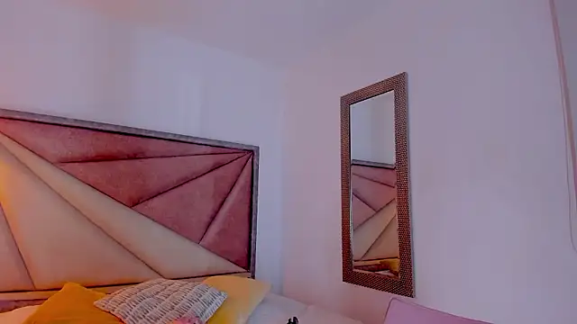 BonnieCute  online show from 02/10/26, 11:42