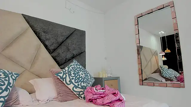 BonnieCute  online show from 04/20/26, 11:39