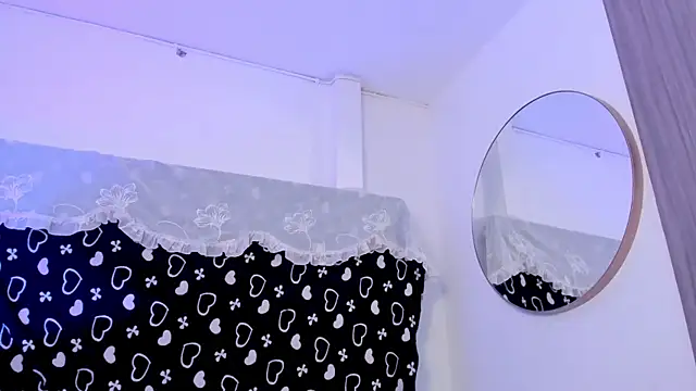 Snapshot of BonnieCute_ chatting on 06/14/26, 12:41 BonnieCute online show from 06/14/26, 12:41