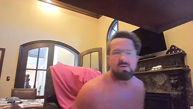 sluttydylan online show from 10/28/25, 05:48