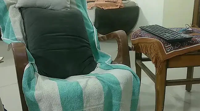 Snapshot of kaan3o3 chatting on 03/13/25, 07:50 kaan3o3 online show from 03/13/25, 07:50